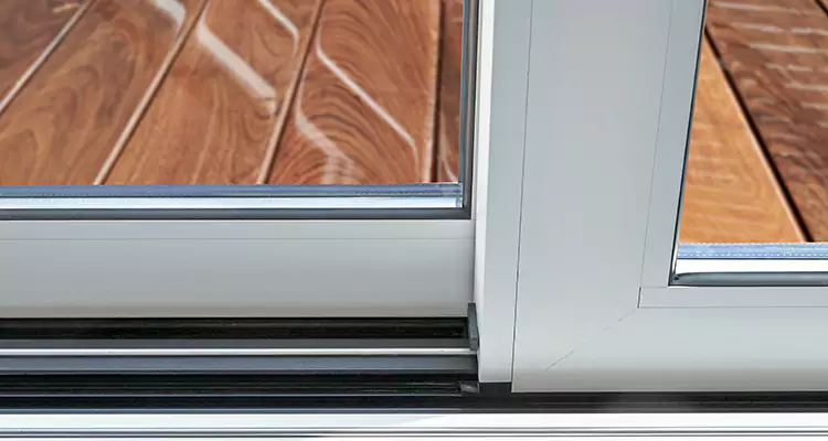 Patio Door Jammed Shut in DeBary, FL