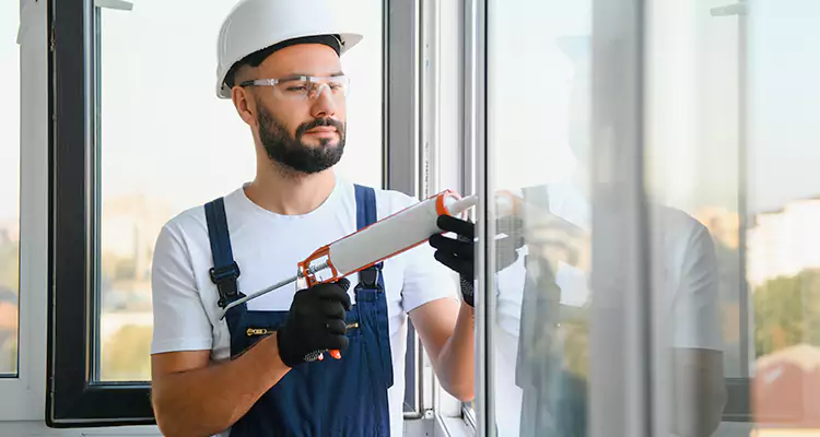 Retractable Screens Repair for Patio in DeBary, FL