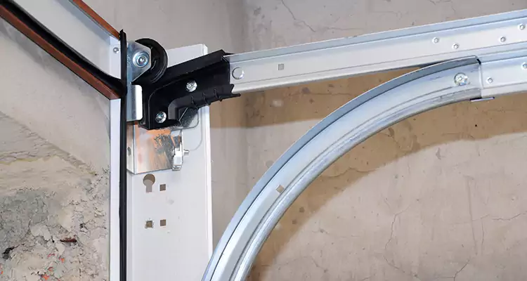 Maintain Liftmaster Garage Door Off Track in DeBary, FL