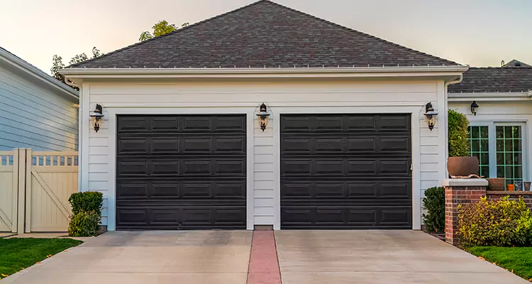 Residential Local Garage Door Repair in DeBary, FL